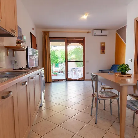 Pina Caletta Sul Mare Con Parcheggio Privato * 拉卡勒塔