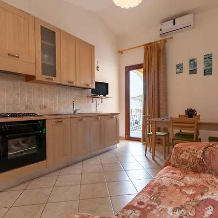 Caletta Sul Mare Tatil Evi La Caletta