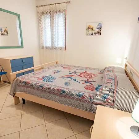 Pina Caletta Sul Mare Con Parcheggio Privato La Caletta