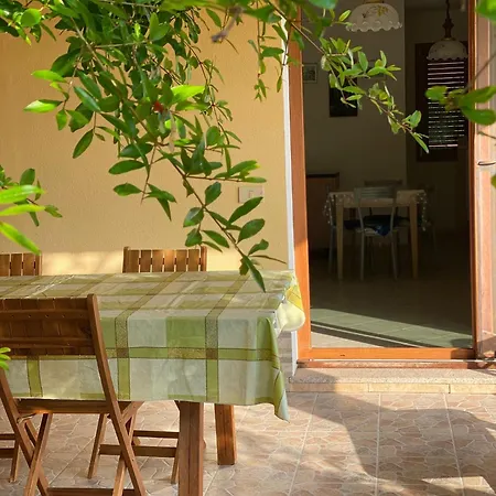 Pina Caletta Sul Mare Con Parcheggio Privato Holiday home La Caletta