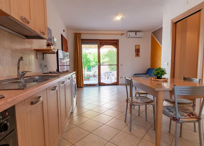 Caletta Sul Mare * La Caletta